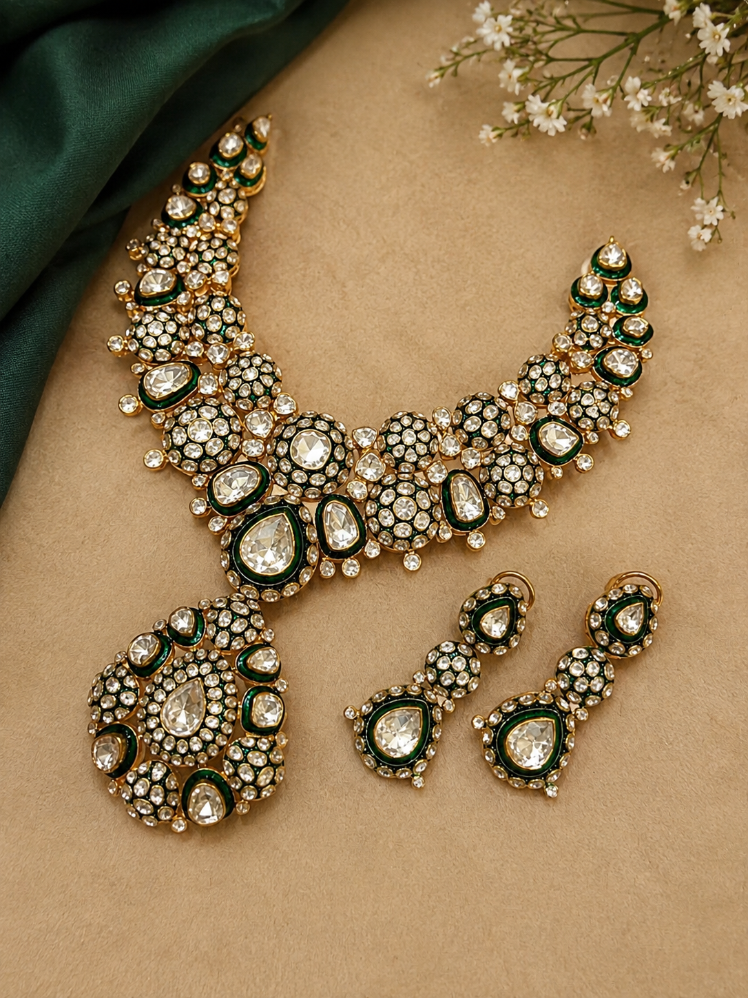 Necklace set
